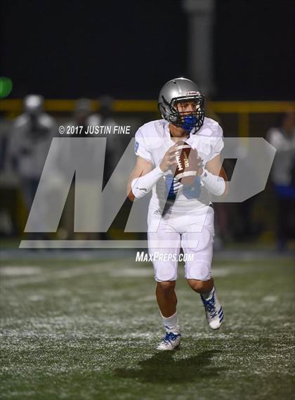 Thumbnail 3 in El Capitan vs Eastlake (SDFNL Kickoff) photogallery.
