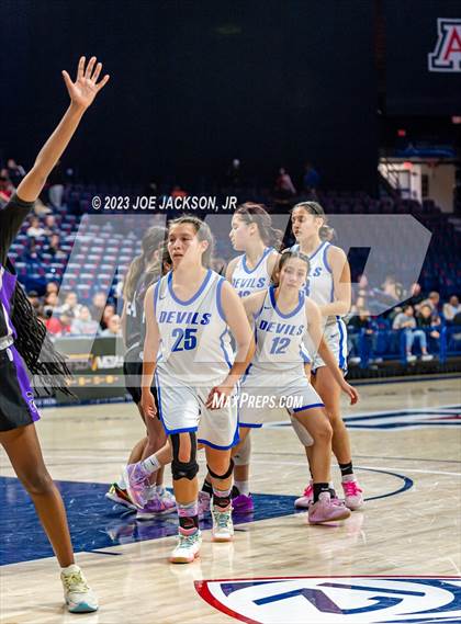 Thumbnail 2 in Rincon/University @ Sunnyside (MLK Basketball Classic) photogallery.