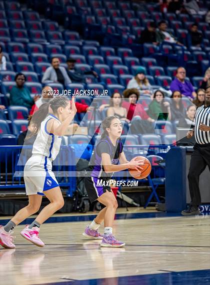 Thumbnail 2 in Rincon/University @ Sunnyside (MLK Basketball Classic) photogallery.
