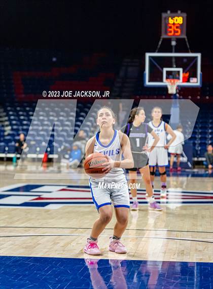 Thumbnail 2 in Rincon/University @ Sunnyside (MLK Basketball Classic) photogallery.
