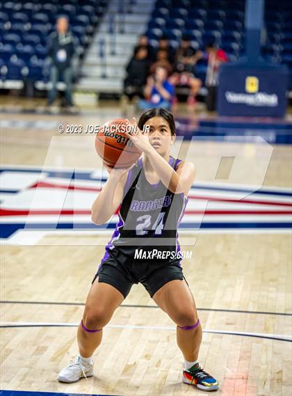 Thumbnail 3 in Rincon/University @ Sunnyside (MLK Basketball Classic) photogallery.