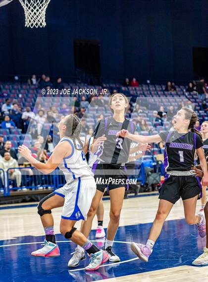 Thumbnail 2 in Rincon/University @ Sunnyside (MLK Basketball Classic) photogallery.