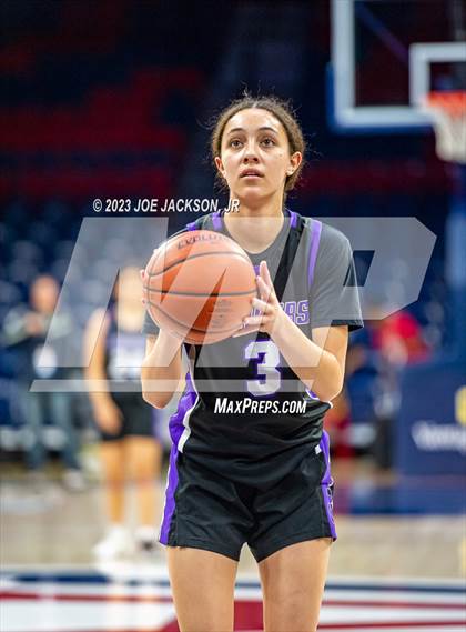 Thumbnail 2 in Rincon/University @ Sunnyside (MLK Basketball Classic) photogallery.