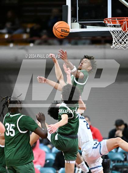 Thumbnail 1 in Valor Christian vs. Smoky Hill (CHSAA 6A Final Four) photogallery.