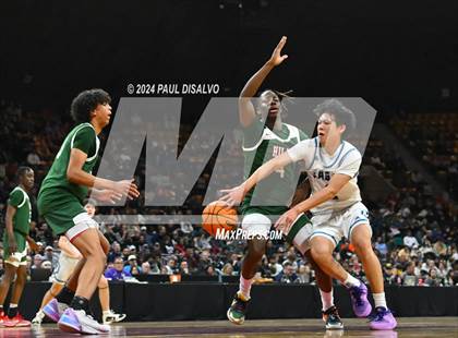 Thumbnail 2 in Valor Christian vs. Smoky Hill (CHSAA 6A Final Four) photogallery.