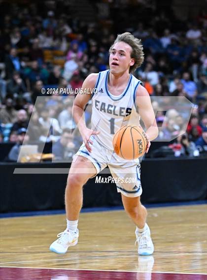 Thumbnail 3 in Valor Christian vs. Smoky Hill (CHSAA 6A Final Four) photogallery.