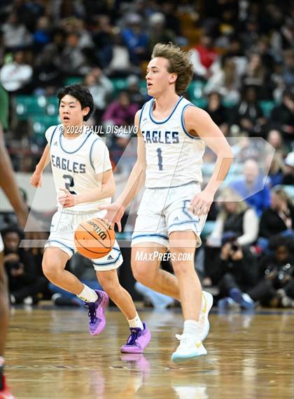 Thumbnail 1 in Valor Christian vs. Smoky Hill (CHSAA 6A Final Four) photogallery.