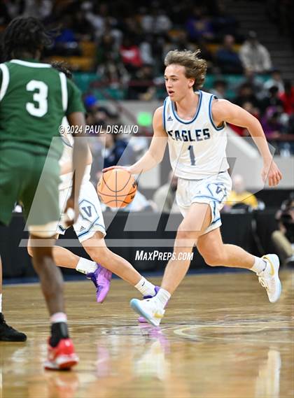Thumbnail 3 in Valor Christian vs. Smoky Hill (CHSAA 6A Final Four) photogallery.