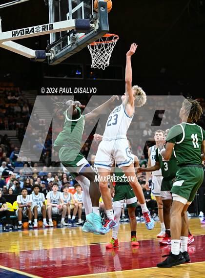 Thumbnail 1 in Valor Christian vs. Smoky Hill (CHSAA 6A Final Four) photogallery.