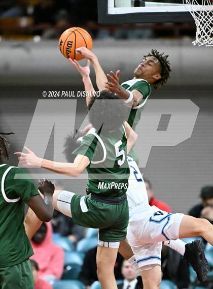 Thumbnail 3 in Valor Christian vs. Smoky Hill (CHSAA 6A Final Four) photogallery.