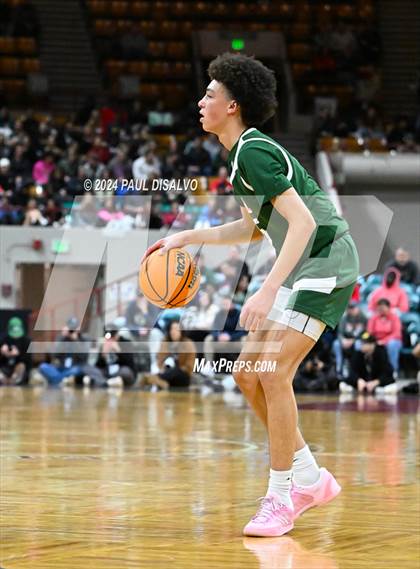 Thumbnail 1 in Valor Christian vs. Smoky Hill (CHSAA 6A Final Four) photogallery.