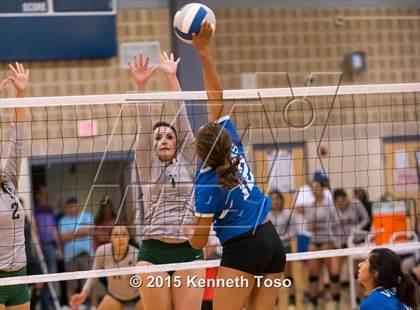 Thumbnail 3 in McCollum @ Lanier photogallery.