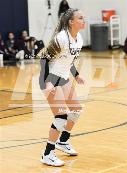 Thumbnail 2 in Fort Bend Clements vs Fort Bend Kempner photogallery.