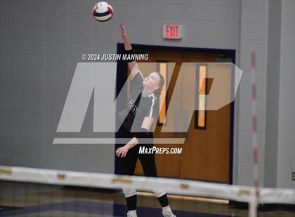 Thumbnail 3 in Benton vs. Lakeside photogallery.