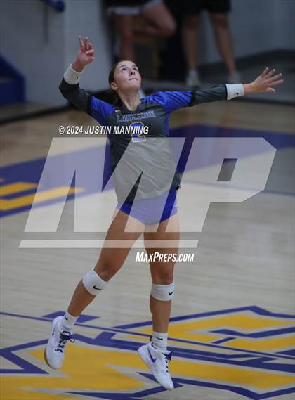 Thumbnail 3 in Benton vs. Lakeside photogallery.