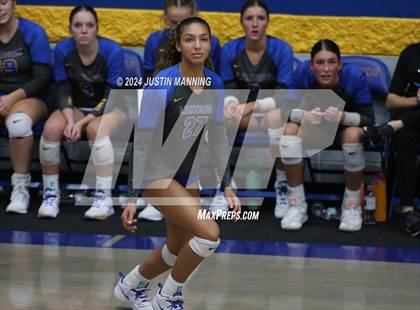 Thumbnail 2 in Benton vs. Lakeside photogallery.