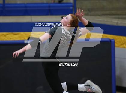 Thumbnail 2 in Benton vs. Lakeside photogallery.
