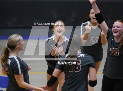 Thumbnail 3 in Benton vs. Lakeside photogallery.
