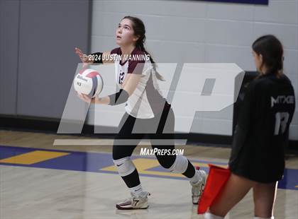 Thumbnail 1 in Benton vs. Lakeside photogallery.