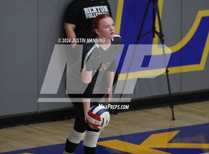 Thumbnail 3 in Benton vs. Lakeside photogallery.