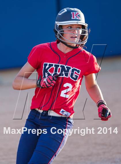 Thumbnail 3 in Pacifica vs King (CIF SS D1 Finals) photogallery.
