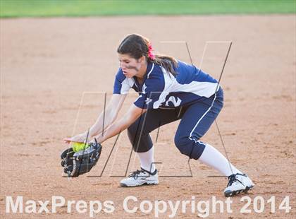 Thumbnail 2 in Pacifica vs King (CIF SS D1 Finals) photogallery.