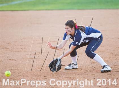 Thumbnail 1 in Pacifica vs King (CIF SS D1 Finals) photogallery.