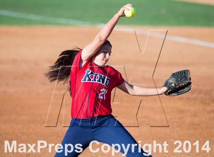 Thumbnail 3 in Pacifica vs King (CIF SS D1 Finals) photogallery.