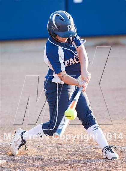 Thumbnail 3 in Pacifica vs King (CIF SS D1 Finals) photogallery.