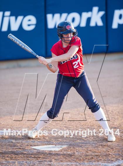 Thumbnail 3 in Pacifica vs King (CIF SS D1 Finals) photogallery.
