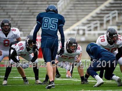 Thumbnail 3 in Hurricane vs. Juan Diego Catholic (UHSAA 3A Final) photogallery.