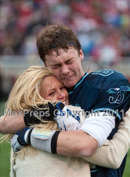Thumbnail 1 in Hurricane vs. Juan Diego Catholic (UHSAA 3A Final) photogallery.