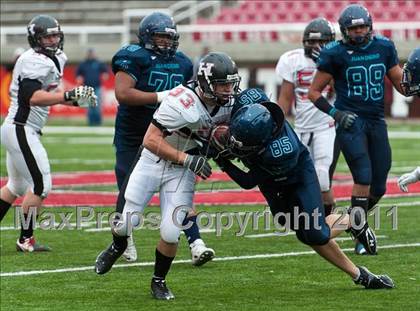 Thumbnail 3 in Hurricane vs. Juan Diego Catholic (UHSAA 3A Final) photogallery.