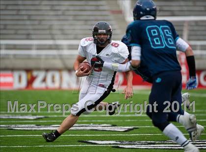 Thumbnail 2 in Hurricane vs. Juan Diego Catholic (UHSAA 3A Final) photogallery.