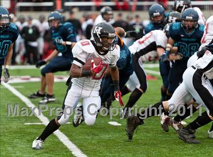 Thumbnail 3 in Hurricane vs. Juan Diego Catholic (UHSAA 3A Final) photogallery.