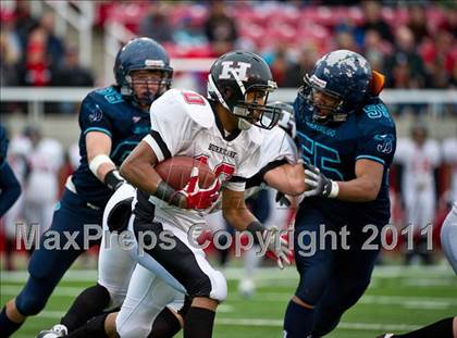 Thumbnail 3 in Hurricane vs. Juan Diego Catholic (UHSAA 3A Final) photogallery.