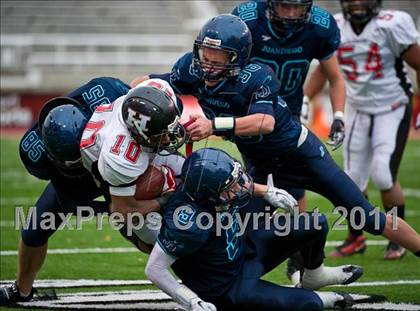 Thumbnail 2 in Hurricane vs. Juan Diego Catholic (UHSAA 3A Final) photogallery.