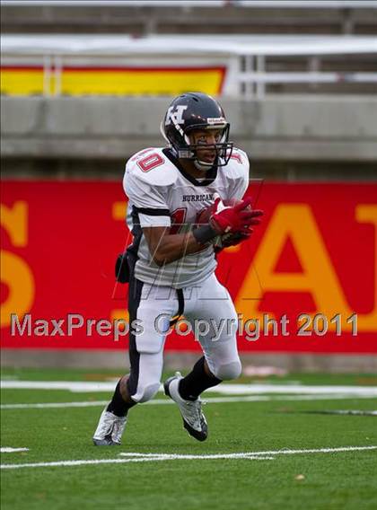 Thumbnail 3 in Hurricane vs. Juan Diego Catholic (UHSAA 3A Final) photogallery.