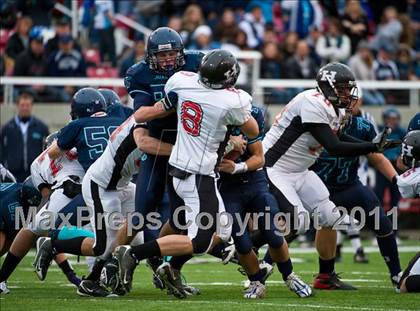 Thumbnail 2 in Hurricane vs. Juan Diego Catholic (UHSAA 3A Final) photogallery.