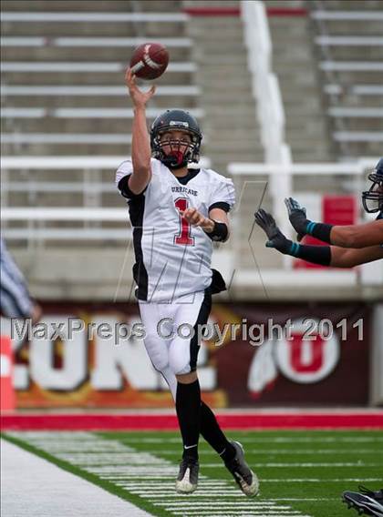 Thumbnail 3 in Hurricane vs. Juan Diego Catholic (UHSAA 3A Final) photogallery.