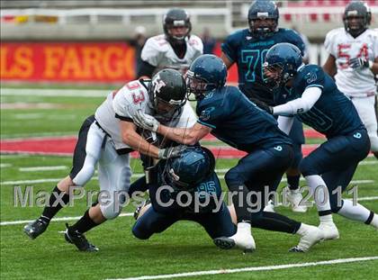 Thumbnail 1 in Hurricane vs. Juan Diego Catholic (UHSAA 3A Final) photogallery.