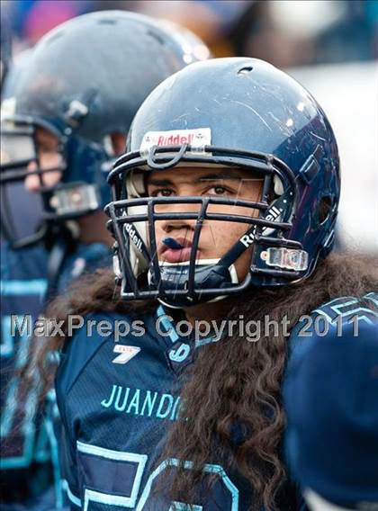 Thumbnail 3 in Hurricane vs. Juan Diego Catholic (UHSAA 3A Final) photogallery.