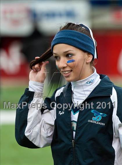 Thumbnail 1 in Hurricane vs. Juan Diego Catholic (UHSAA 3A Final) photogallery.