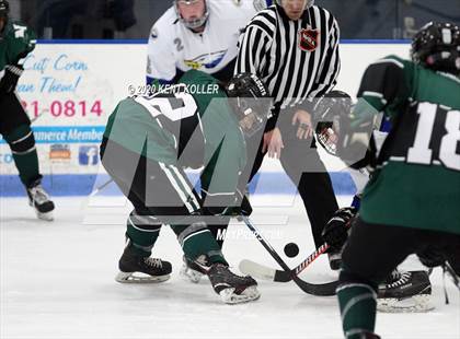 Thumbnail 3 in Novi @ Utica Eisenhower photogallery.