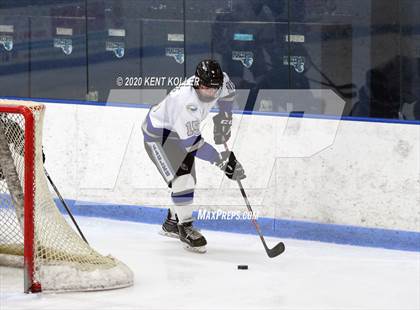 Thumbnail 1 in Novi @ Utica Eisenhower photogallery.