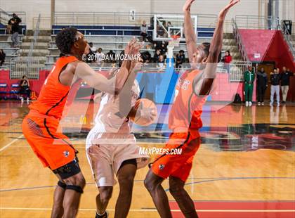Thumbnail 3 in Mansfield Timberview @ Washington ( Thanksgiving Hoopfest) photogallery.