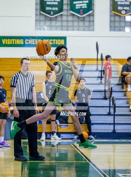 Thumbnail 3 in Roosevelt vs Oxnard (Santa Barbara Holiday Classic) photogallery.
