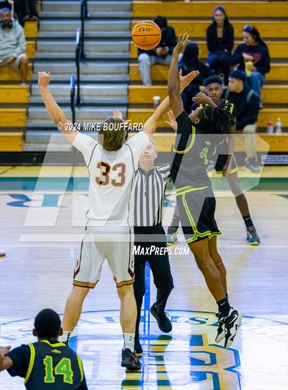 Thumbnail 1 in Roosevelt vs Oxnard (Santa Barbara Holiday Classic) photogallery.