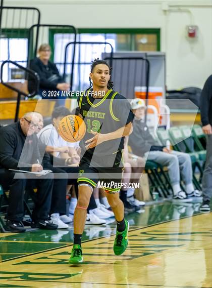 Thumbnail 1 in Roosevelt vs Oxnard (Santa Barbara Holiday Classic) photogallery.