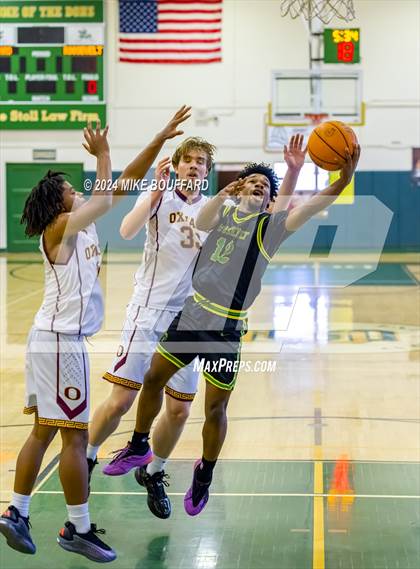 Thumbnail 3 in Roosevelt vs Oxnard (Santa Barbara Holiday Classic) photogallery.